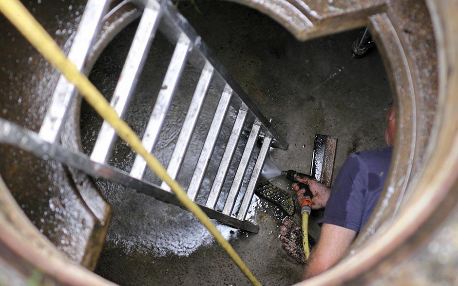 comment déboucher une canalisation de wc Gagny